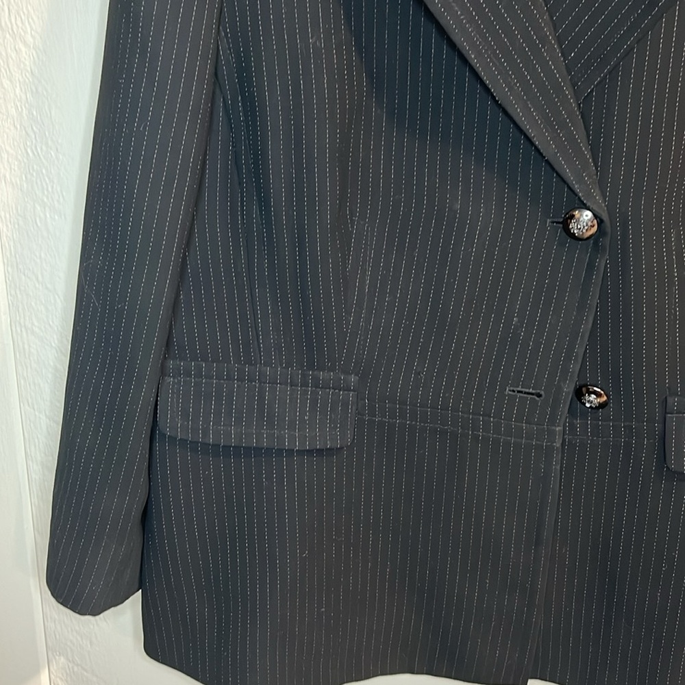 Tahari Arthur S. Levine Black Blue Pinstripe Blazer Suit Jacket Size 18 - Picture 3 of 8